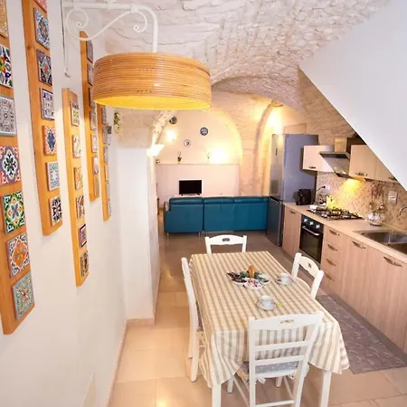 Casa Montanaro Ferienhaus *